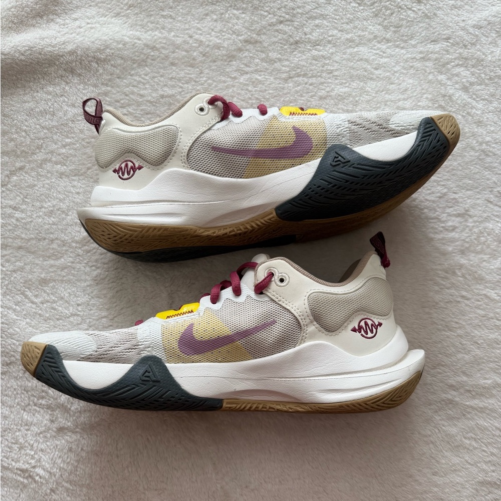 Nike Men's Giannis Immortality 2 Athletic Basketball Shoes men’s size 8.5 - Picture 6 of 11